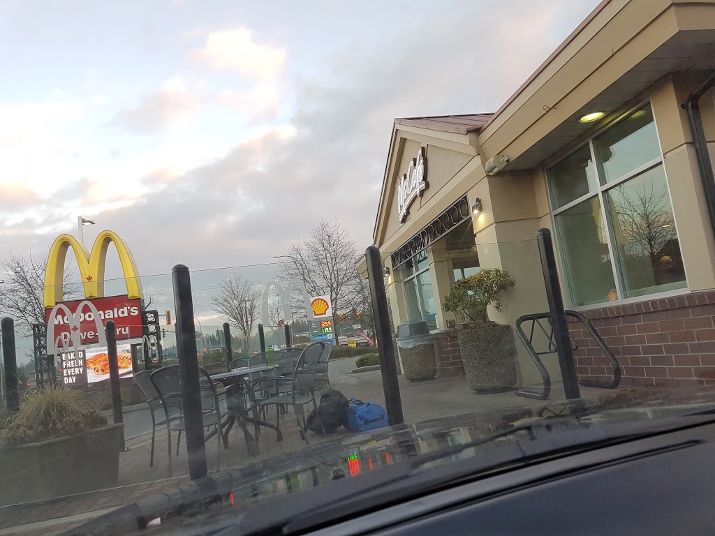 McDonalds | 21558 Fraser Hwy, Langley City, BC V3A 8R2, Canada | Phone: (604) 514-5470