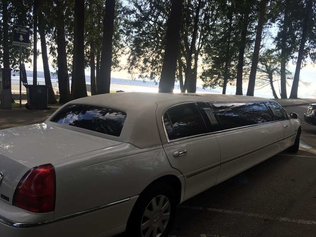 Crystal Limousine Services INC. | 894 Margaree Pl, West Vancouver, BC V7T 2J6, Canada | Phone: (604) 926-7771