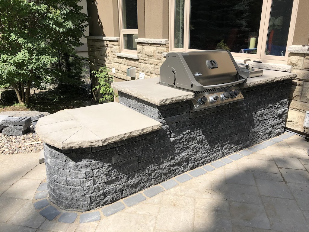 Stonecutter Brick + Interlock | 3836 Wilhaven Dr, Cumberland, ON K4C 1J8, Canada | Phone: (613) 795-2575