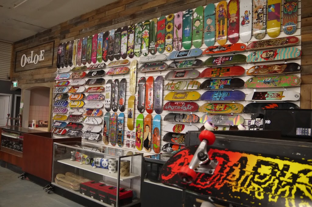 One Love Skateboard Shop & Indoor Skatepark | 10681 King George Blvd, Surrey, BC V3T 2X6, Canada | Phone: (604) 498-3892