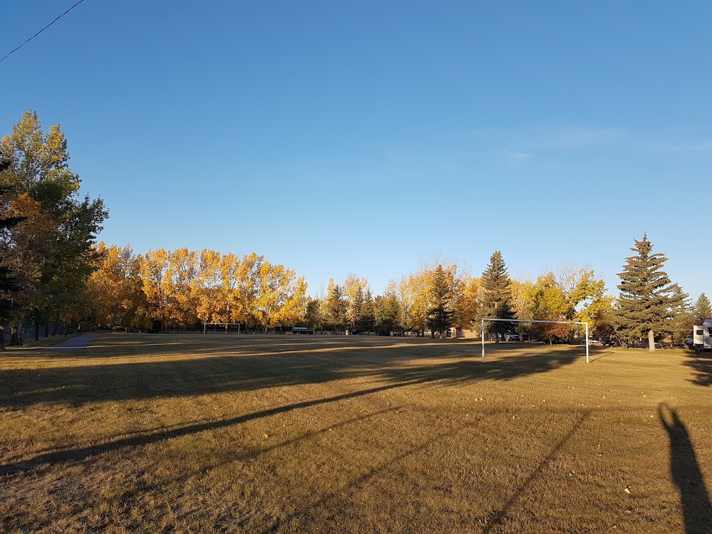 Virginia Mitchell Memorial Park | 330 5 St N, Vulcan, AB T0L 2B0, Canada | Phone: (403) 485-2417