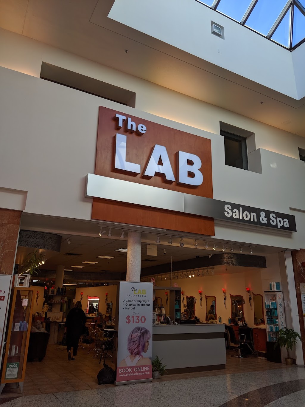 The Lab Salon & Spa | 6464 Yonge St G, North York, ON M2M 3X4, Canada | Phone: (416) 366-0400