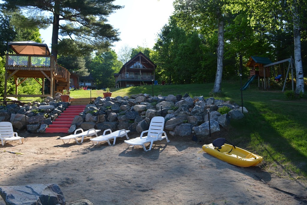 Oatka Bay Cottages | 149 O-at-Ka Rd, Maynooth, ON K0L 2S0, Canada | Phone: (905) 767-1393