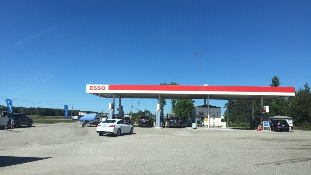 Esso | RR3 HWY 11 N, Orillia, ON L3V 6H3, Canada | Phone: (705) 329-2527