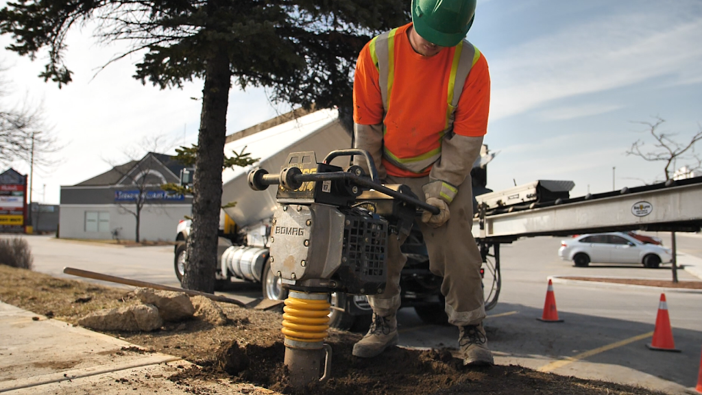 Super Sucker Hydro Vac Service Inc. | 680 Tradewind Dr, Ancaster, ON L9G 4V5, Canada | Phone: (905) 297-4695