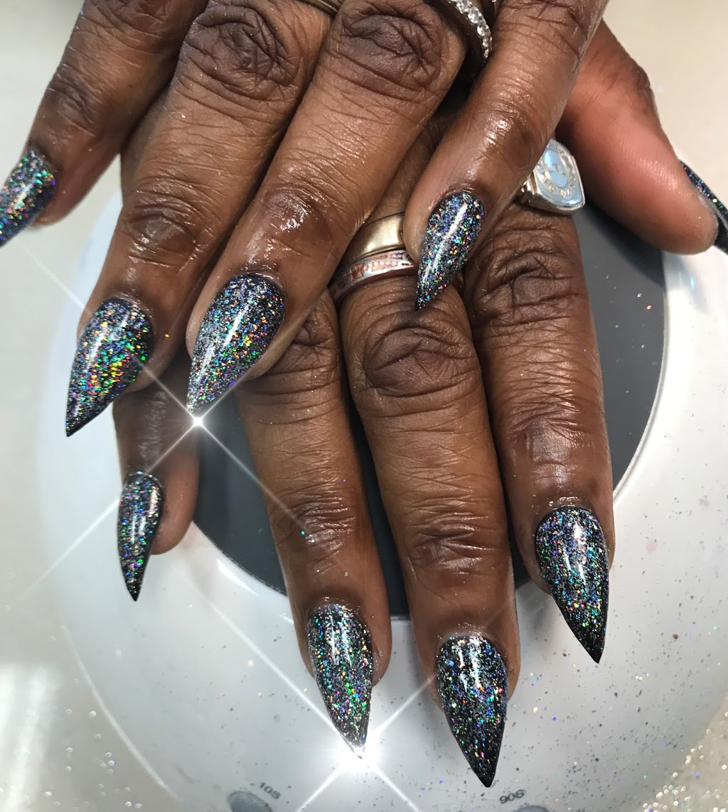 Studio Nails | 760 Danforth Ave, Toronto, ON M4J 1L2, Canada | Phone: (647) 349-2252