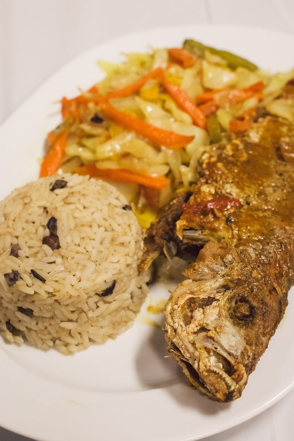 Dons Caribbean Jerk Restaurant | 3078 Mayfield Rd Unit# 17, Brampton, ON L6Z 0E3, Canada | Phone: (905) 970-1717