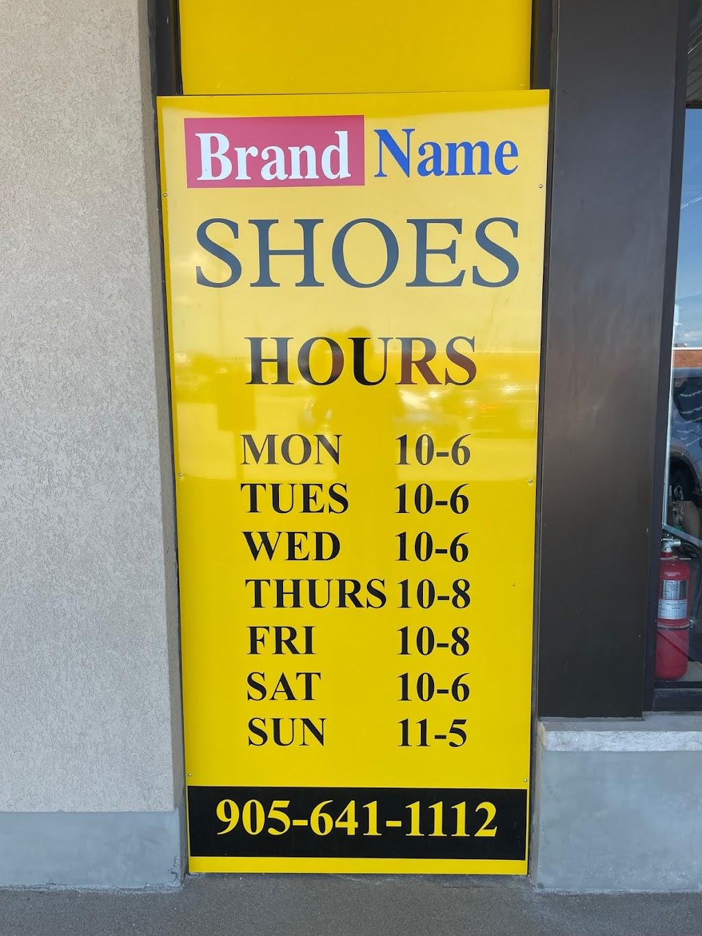 Brand Name Shoe Warehouse | Pendale Plaza, 210 Glendale Ave, St. Catharines, ON L2T 7P9, Canada | Phone: (905) 641-1112