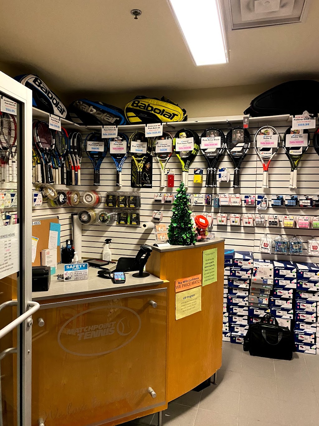 Matchpoint Tennis & MatchpointStore.com | 99 Thornton Rd S, Oshawa, ON L1J 5Y1, Canada | Phone: (905) 924-2700