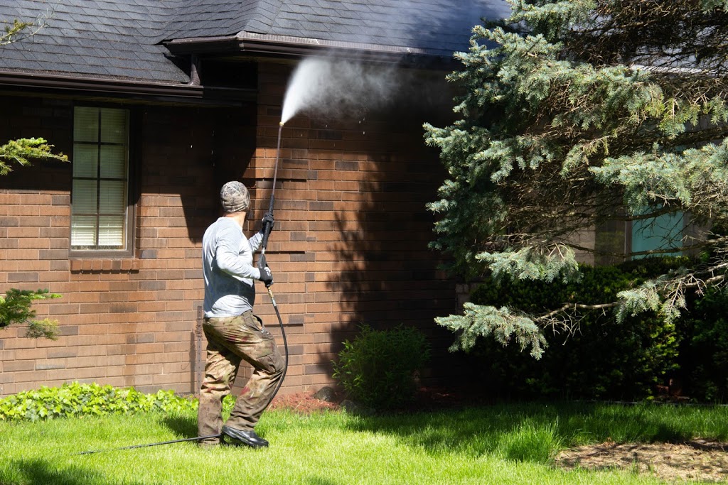 Extreme Mobile Power Washing | 94 Stowe St, South Woodslee, ON N0R 1V0, Canada | Phone: (519) 796-0626