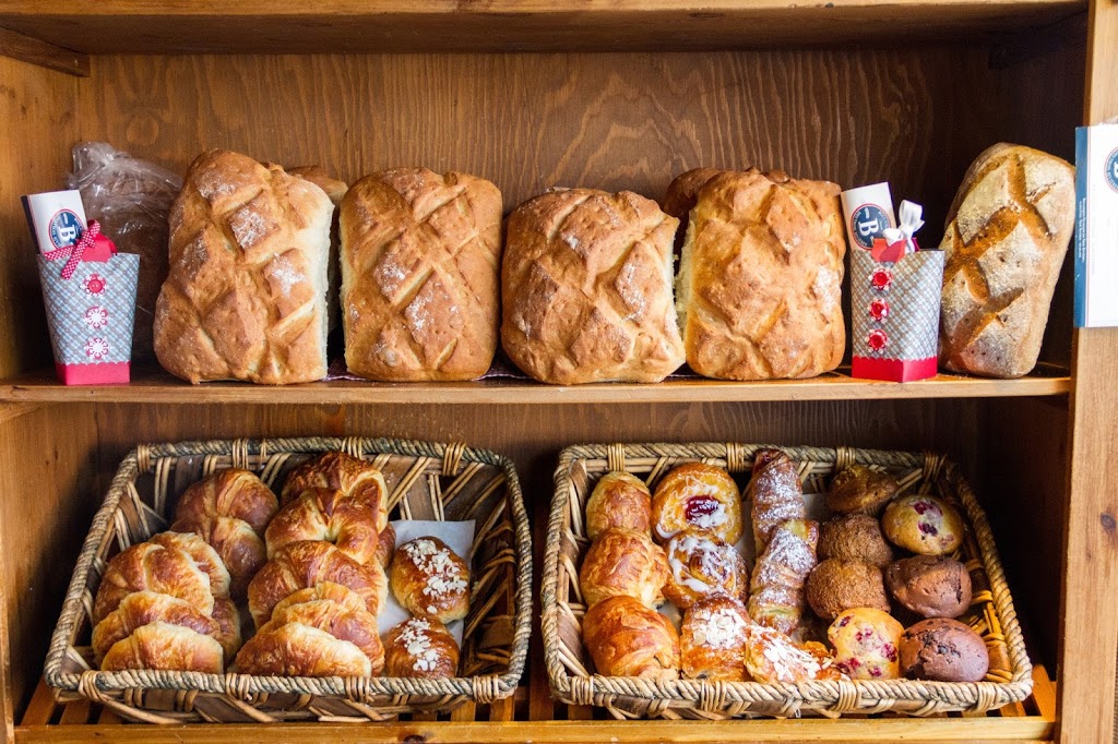 Boulangerie Des Trois-Rivières | 54 Rue Fusey, Trois-Rivières, QC G8T 2T7, Canada | Phone: (819) 691-0767