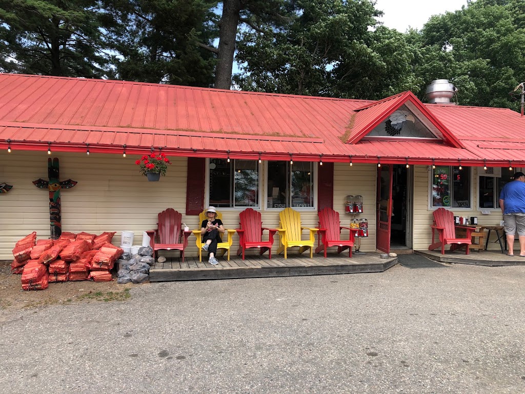 Eagle Lake Narrows Country Store | 2370 Eagle Lake Rd, South River, ON P0A 1X0, Canada | Phone: (705) 386-0056