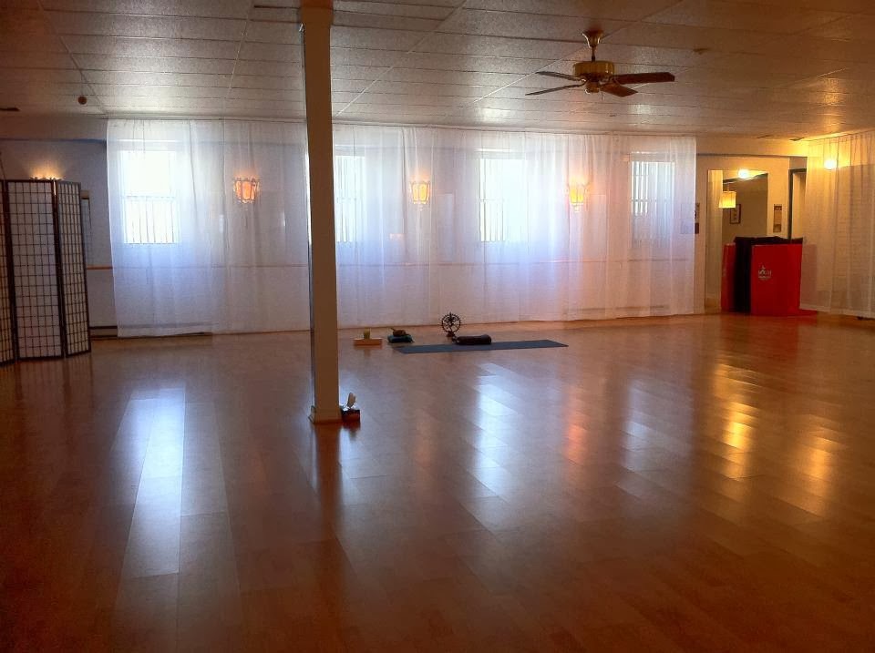 So Yoga | 201 Chemin Saint-François-Xavier, Delson, QC J5B 1Y1, Canada | Phone: (438) 828-9642