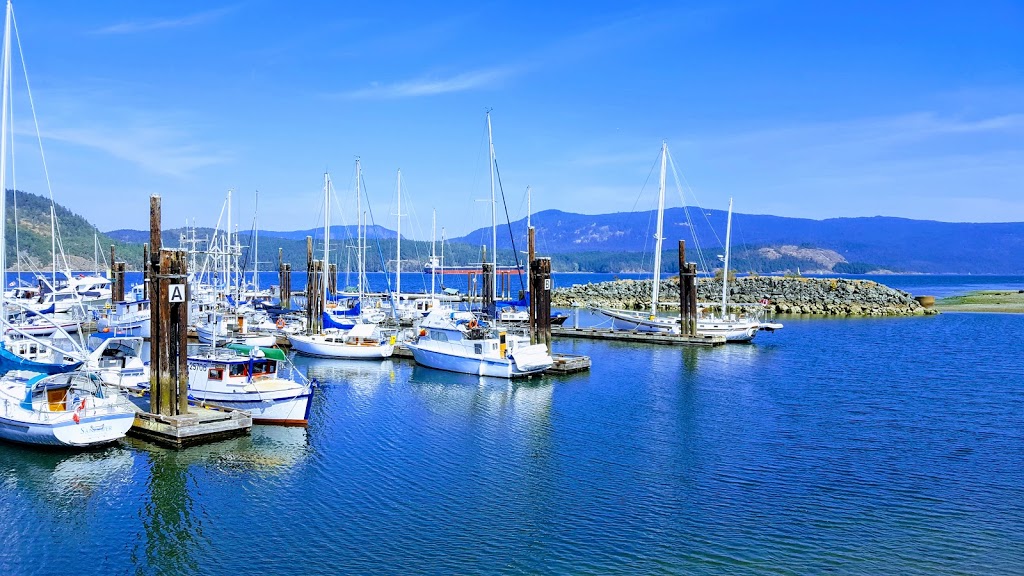 Cowichan Bay Marina Ltd | 1721 Cowichan Bay Rd, Cowichan Bay, BC V0R 1N0, Canada | Phone: (250) 701-9033