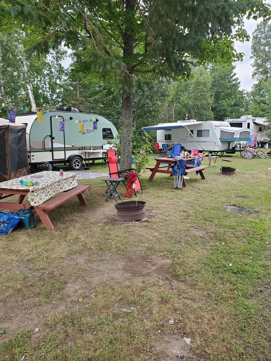 Camping 2 Rivieres | 824 QC-204, Saint-Gédéon-de-Beauce, QC G0M 1T0, Canada | Phone: (418) 582-3278