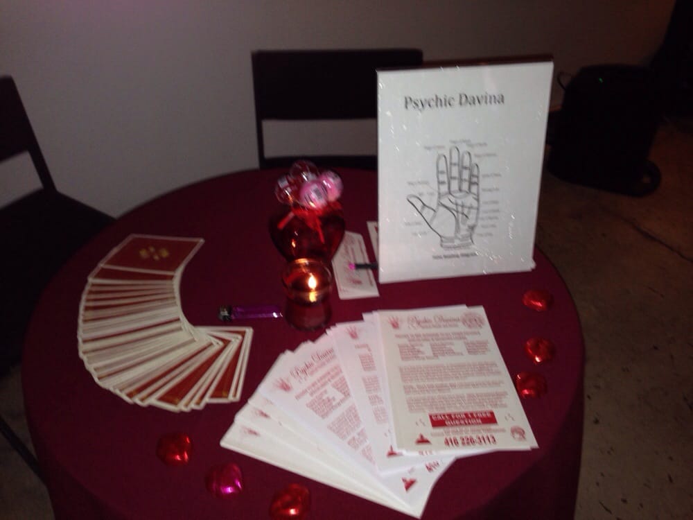 Psychic Davina Spiritual Reader & Adviser | 3866a Bloor St W, Etobicoke, ON M9B 1L1, Canada | Phone: (416) 818-1456