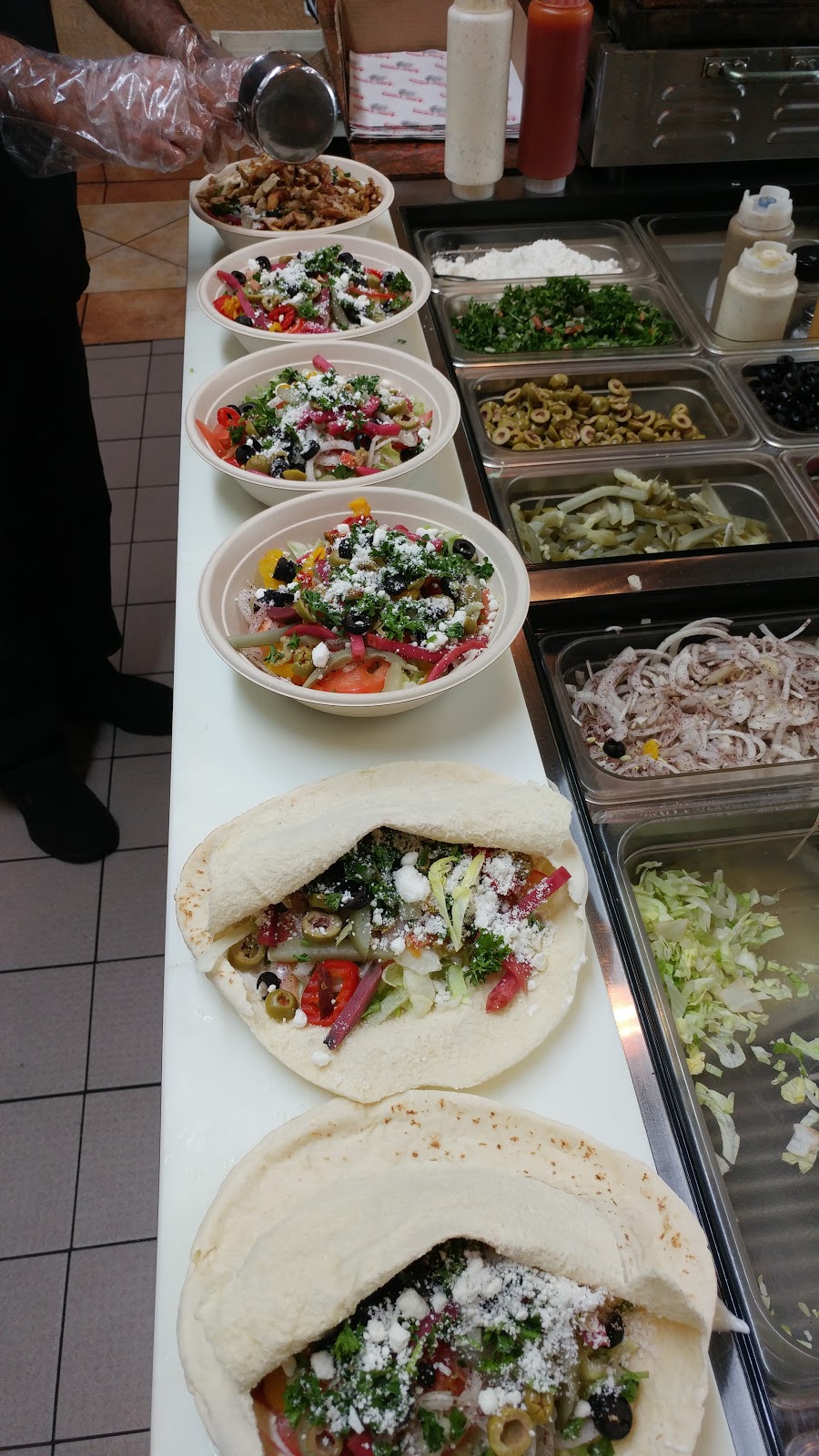 Pita Land | 10045 Hurontario St, Brampton, ON L6Z 0E6, Canada | Phone: (905) 970-8884