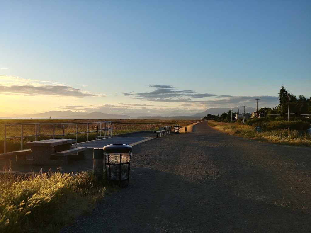 W Dyke Trail View Deck | Richmond, BC V7C 1X7, Canada