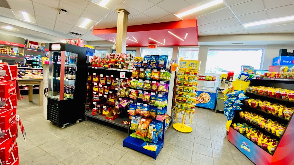 Dépanneur Voisin | 2 Bd Sir-Wilfrid-Laurier, Beloeil, QC J3G 4E8, Canada | Phone: (450) 467-2231