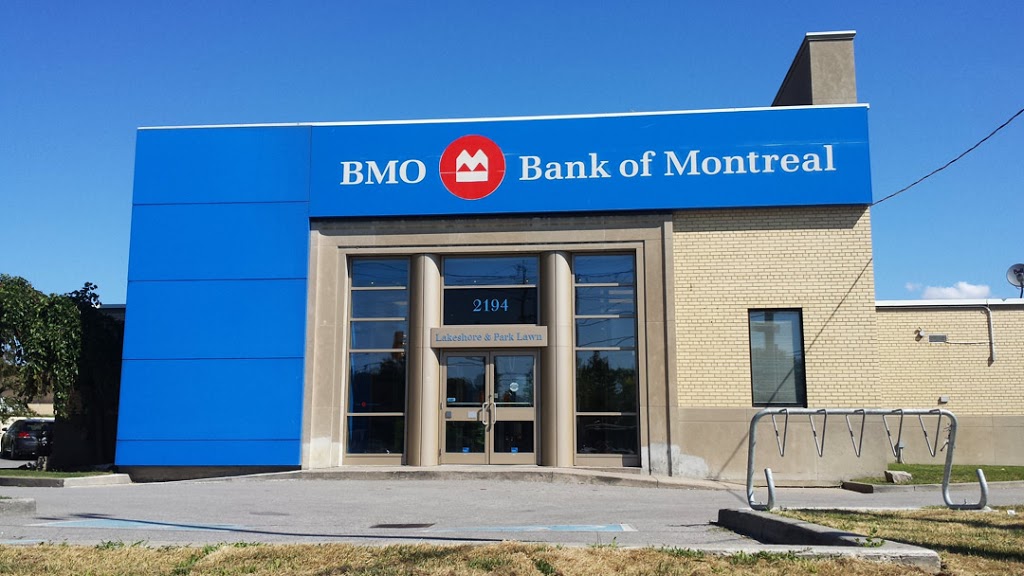 BMO Bank of Montreal | 2194 Lake Shore Blvd W, Etobicoke, ON M8V 1A2, Canada | Phone: (416) 251-6530