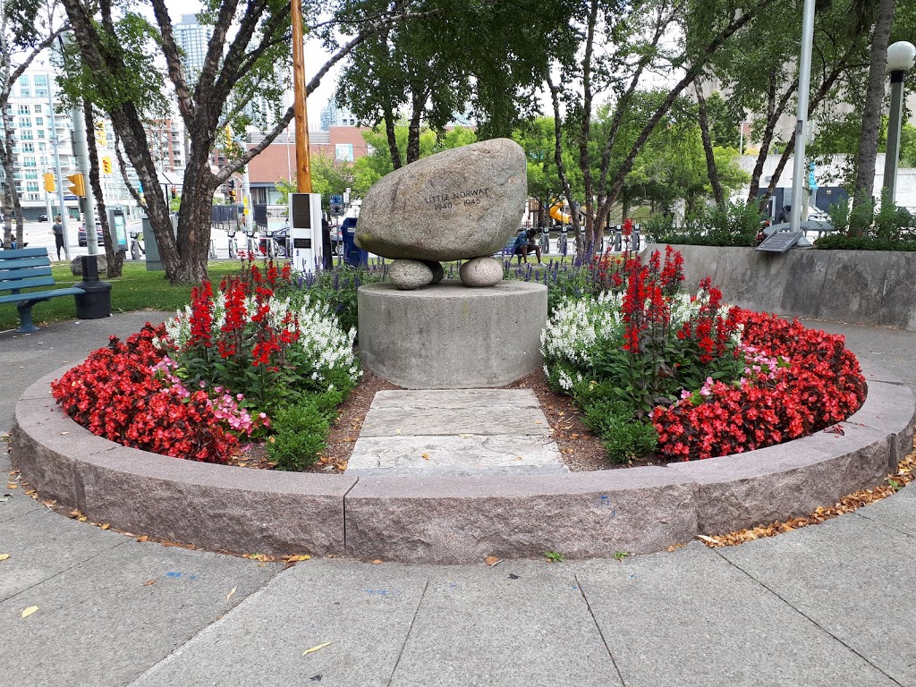 Little Norway Park | 659 Queens Quay W, Toronto, ON M5V 3N2, Canada | Phone: (416) 392-2489