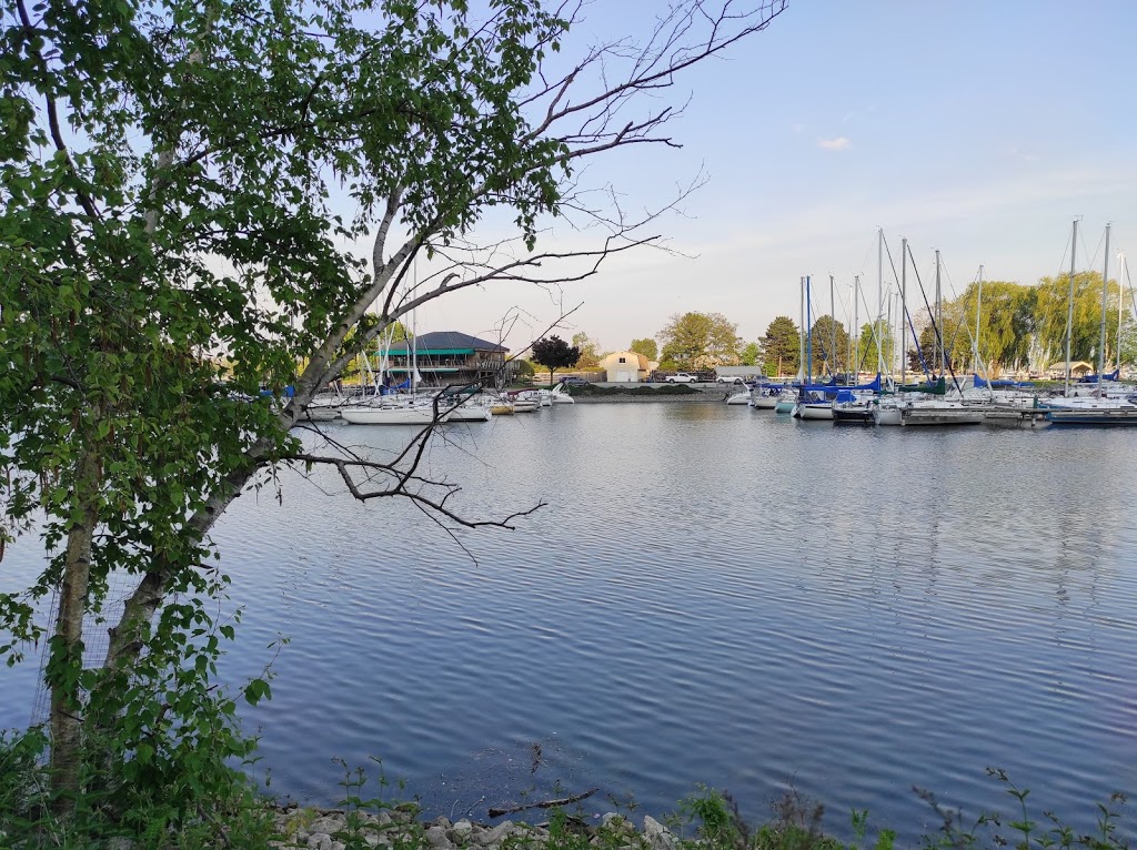 Bluffers Park Yacht Club | 7 Brimley Rd, Scarborough, ON M1M 3W3, Canada | Phone: (416) 261-6993