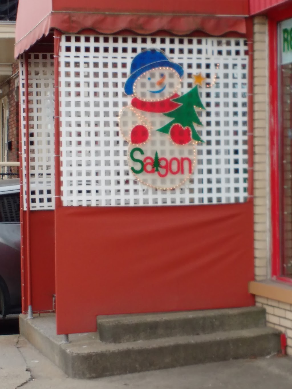 Restaurant Saigon | 425 Rue Hériot, Drummondville, QC J2B 1B4, Canada | Phone: (819) 478-4397