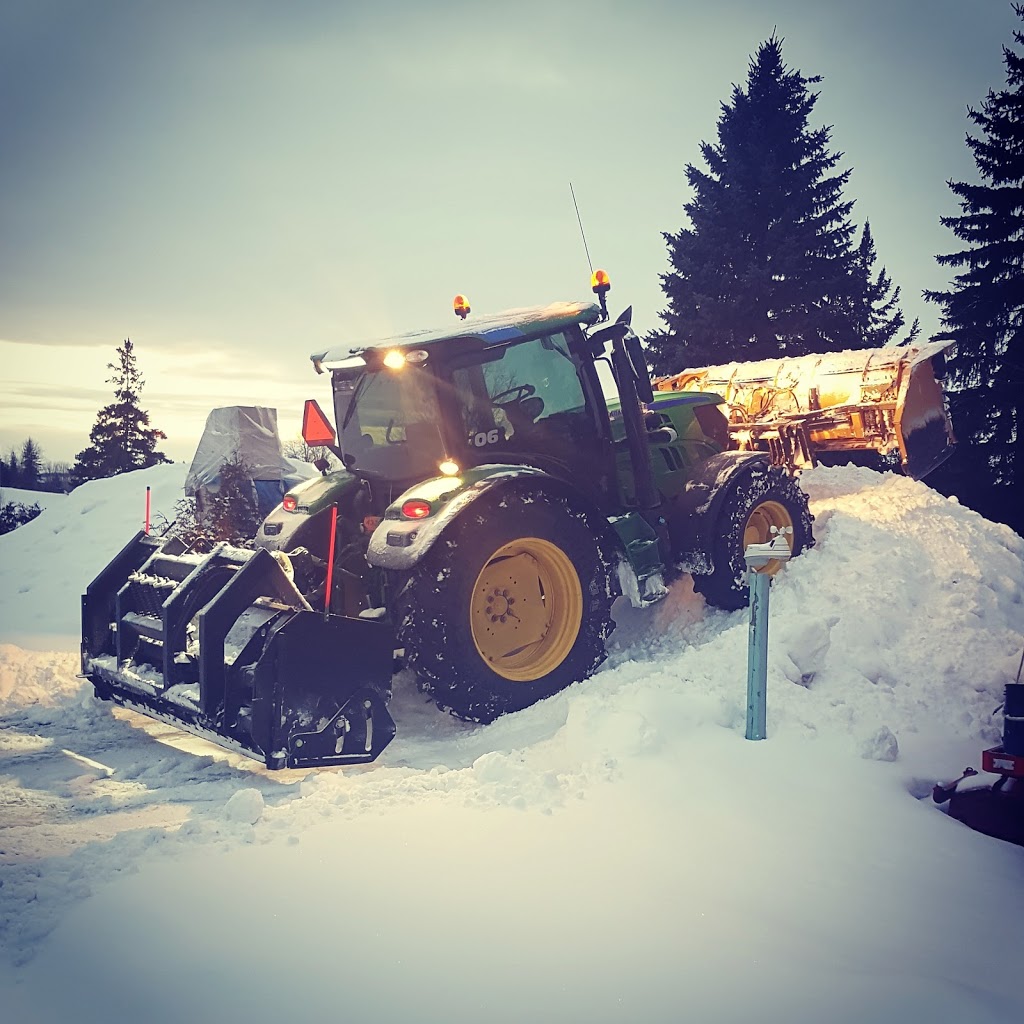 Adam Kittle Snow Removal | 2688 Carp Rd, Carp, ON K0A 1L0, Canada | Phone: (613) 836-9092