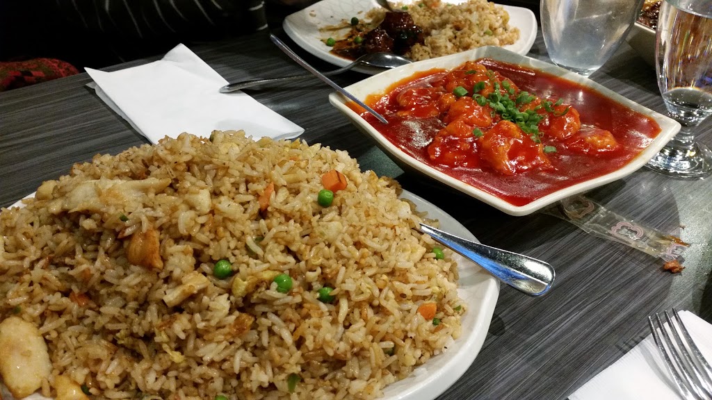 Hakka Legend Asian Cuisine | 6415 Erin Mills Pkwy, Mississauga, ON L5N 4H4, Canada | Phone: (905) 542-9888