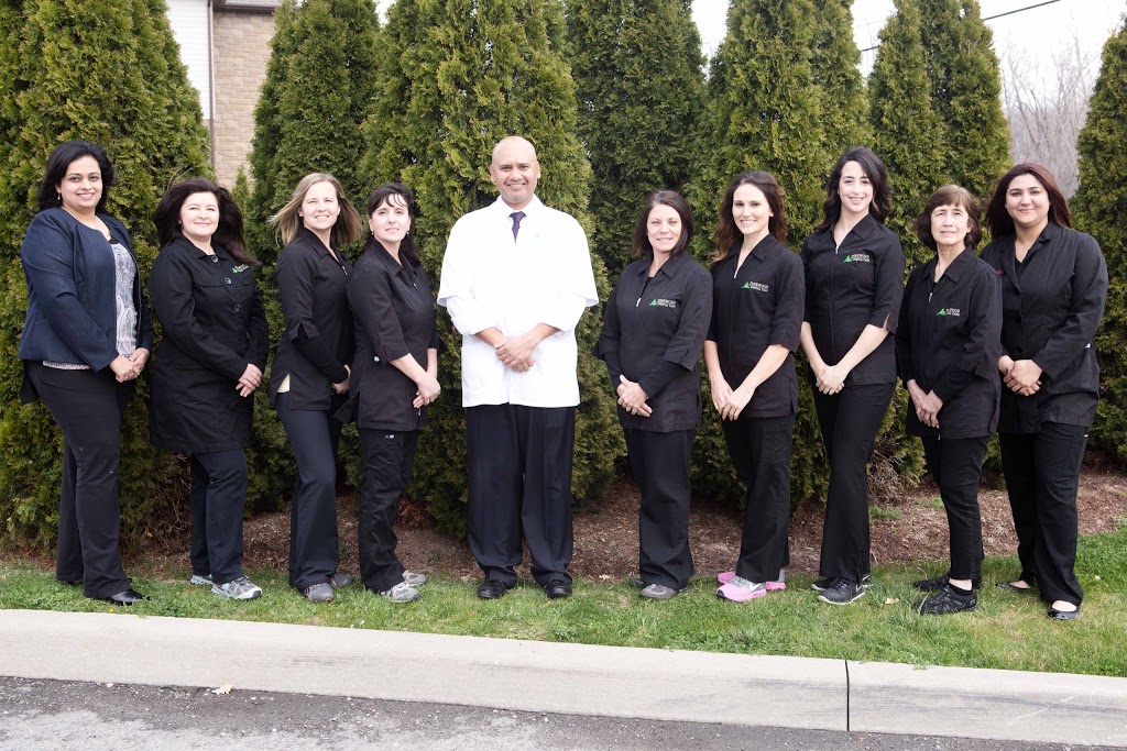 Pinewood dental care | 7107 Kalar Rd, Niagara Falls, ON L2H 3J6, Canada | Phone: (905) 356-1900