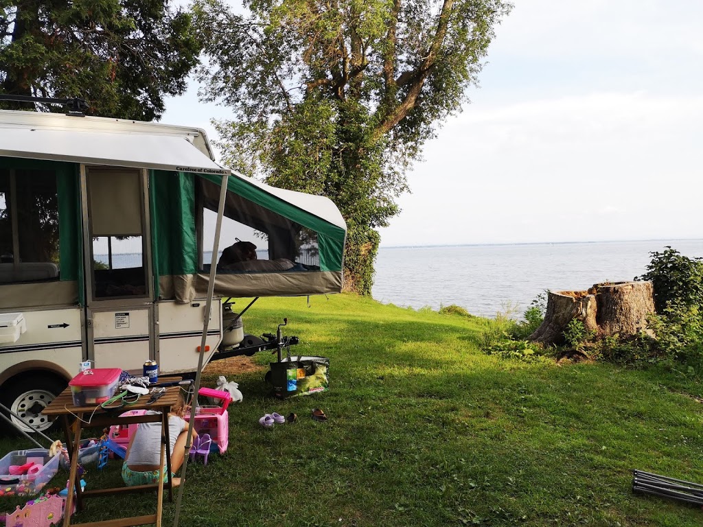 Glengarry Campground | 20800 S Service Rd, Lancaster, ON K0C 1N0, Canada | Phone: (800) 437-2233