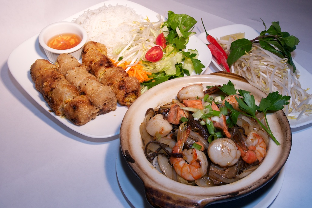 Saigon Kitchen | 5148 Metral Dr #2, Nanaimo, BC V9T 2K8, Canada | Phone: (250) 751-0333