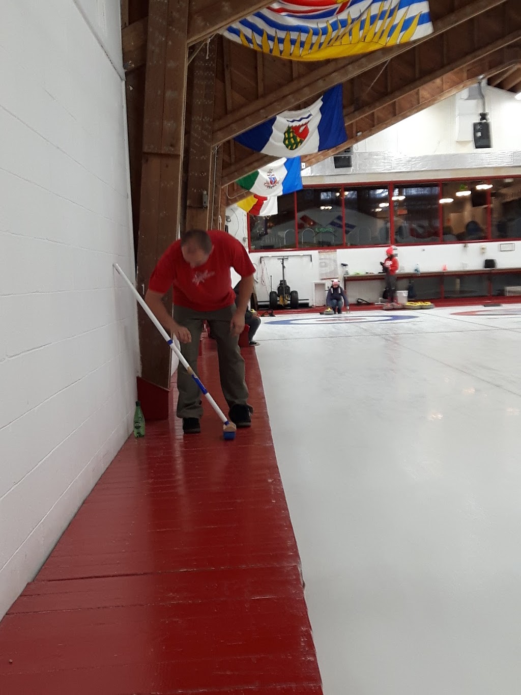 Curling club de Baie-D’Urfé | 63 Rue Churchill, Baie-dUrfé, QC H9X 3N4, Canada | Phone: (514) 457-5900
