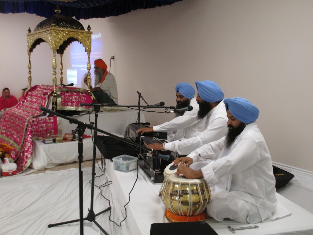 Kingston Sikh Cultural Association Gurudwara | 50 Hickson Ave, Kingston, ON K7K 2N6, Canada | Phone: (647) 571-8013