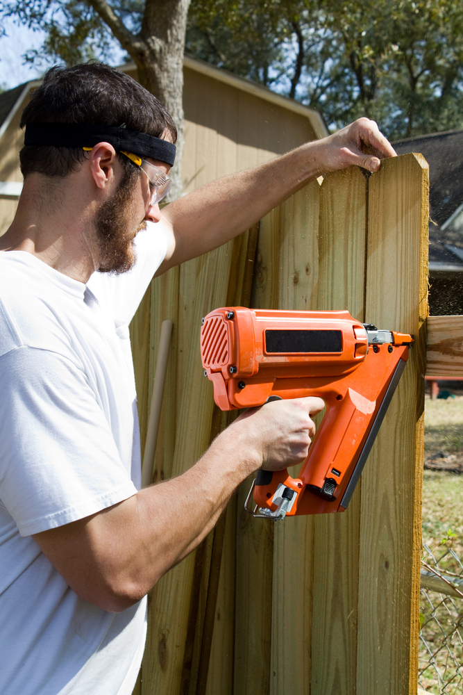 Fence Contractor Edmonton | 819 Blacklock Way SW, Edmonton, AB T6W 1C6, Canada | Phone: (587) 414-7635