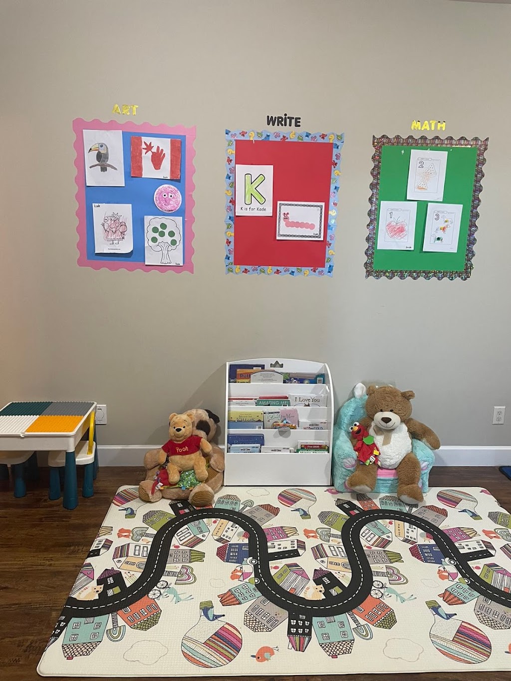 Angel Pines Daycare | Canada, British Columbia, Abbotsford, Whatcom Rd, 8邮政编码: V3G 0B9 | Phone: (778) 929-0213