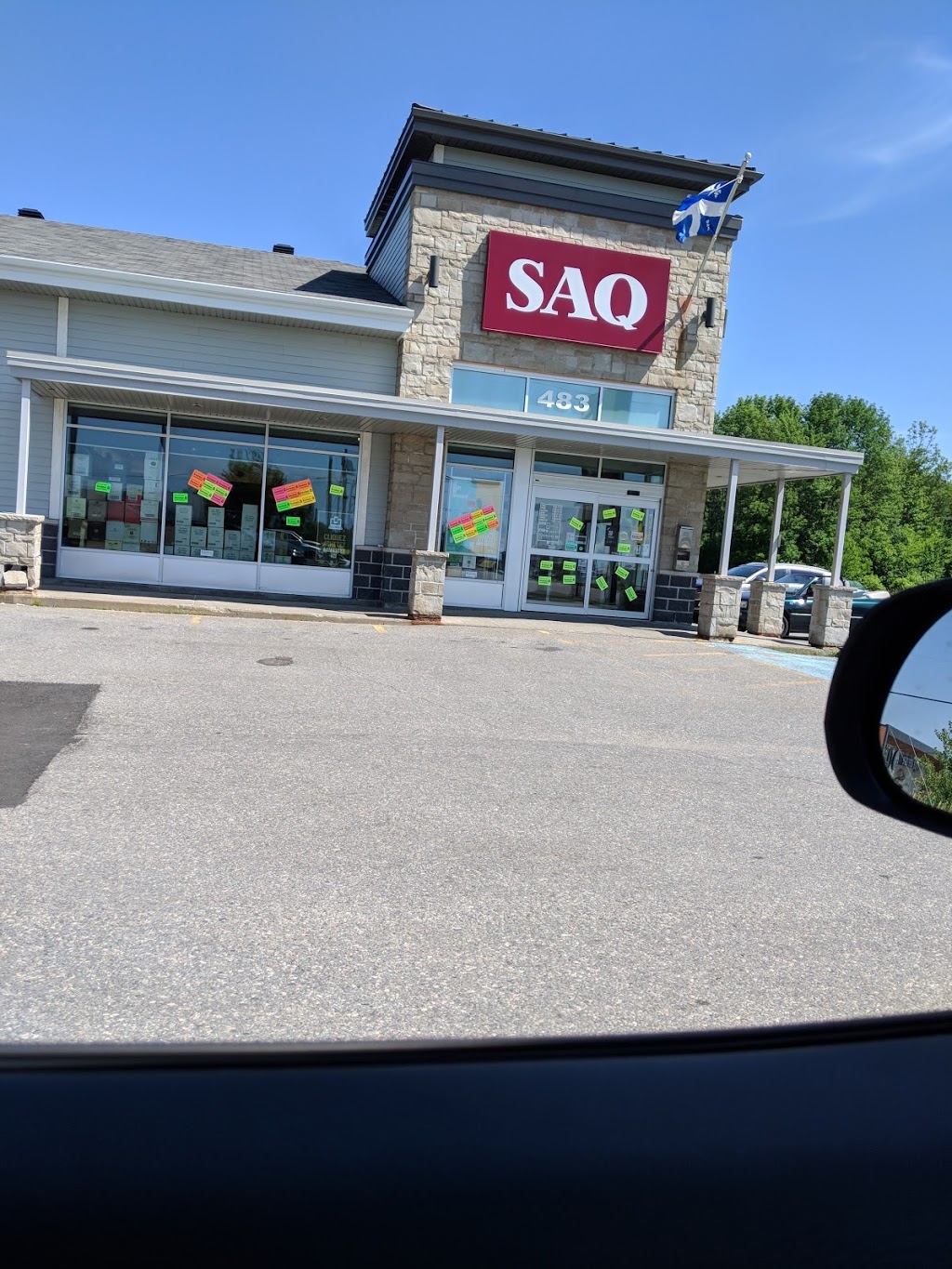 SAQ | 483 QC-138, Donnacona, QC G3M 0A9, Canada | Phone: (418) 285-2611