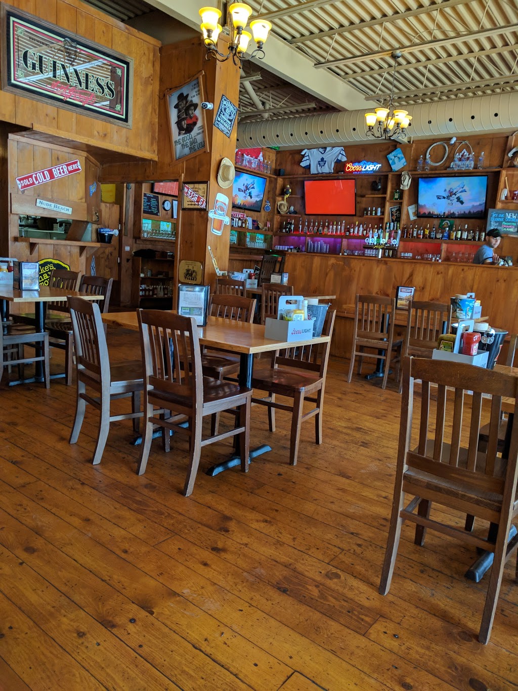 Wild Wing Orillia | 660 Atherley Rd #3, Orillia, ON L3V 1P2, Canada | Phone: (705) 325-9464