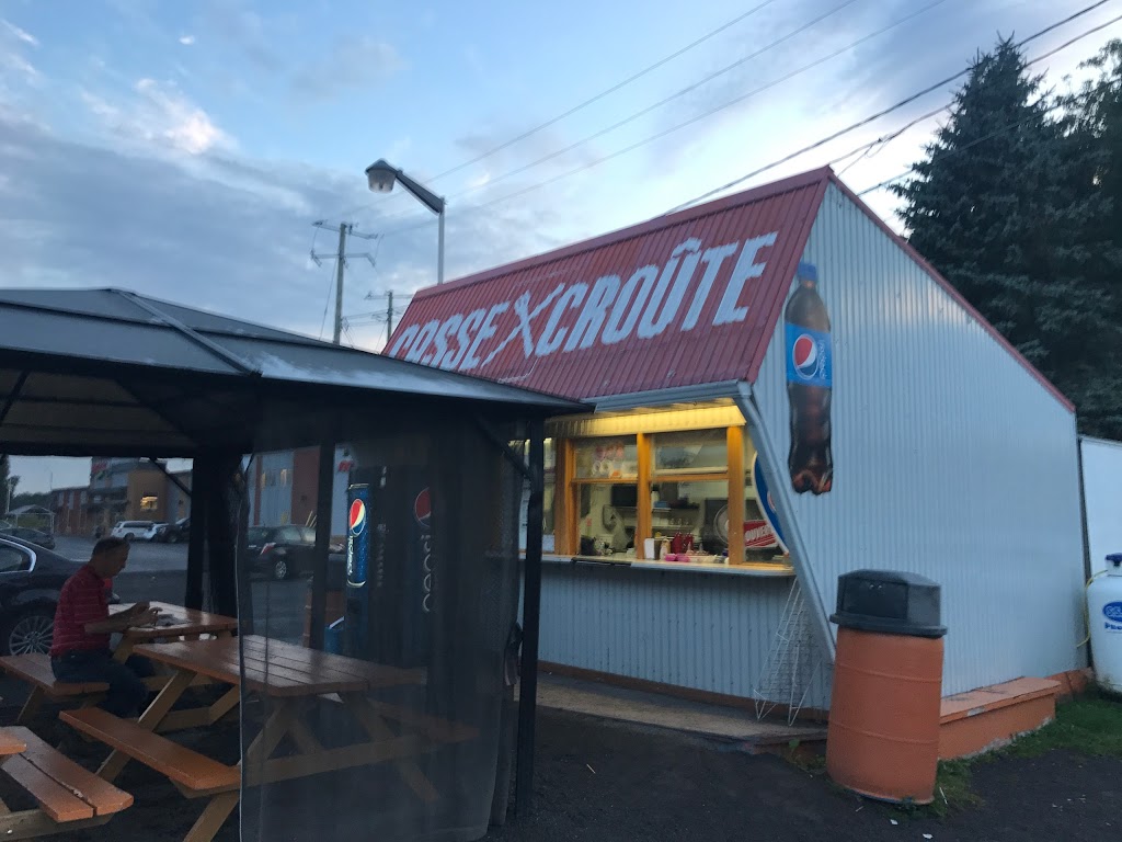 Casse Croûte | 126a Boulevard Laurier, Laurier-Station, QC G0S 1N0, Canada | Phone: (418) 728-3774