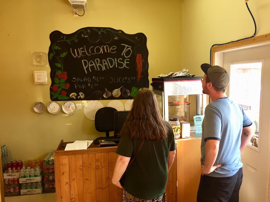 Paradise Pizza | 3867 Squilax-Anglemont Rd, Scotch Creek, BC V0E 1M5, Canada | Phone: (250) 955-2110