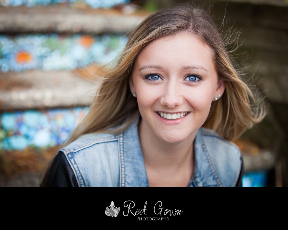 Red Gown Photography | 2387 Norland Dr, Burlington, ON L7L 7C7, Canada | Phone: (289) 208-9793