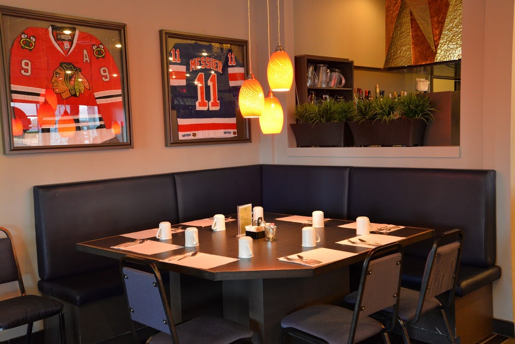 Restaurant Les Ailes de lOuest | 991 Boulevard Saint Laurent O, Louiseville, QC J5V 2L4, Canada | Phone: (819) 228-5254