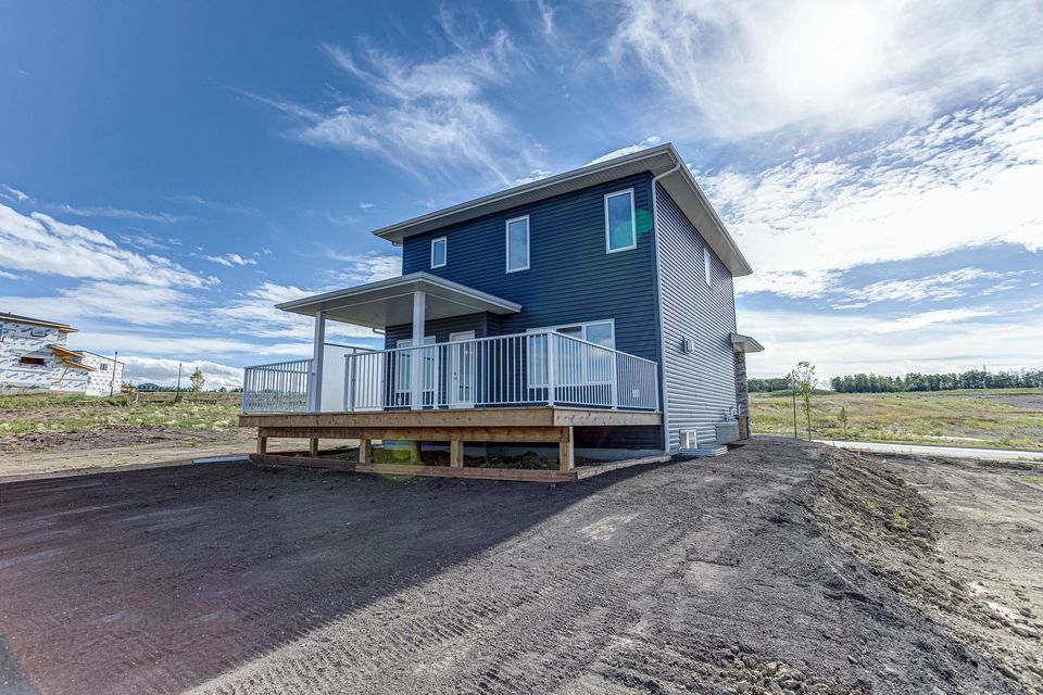 Billex Homes | 4185 Ryders Ridge Blvd, Sylvan Lake, AB T4S 0G3, Canada | Phone: (403) 588-7745