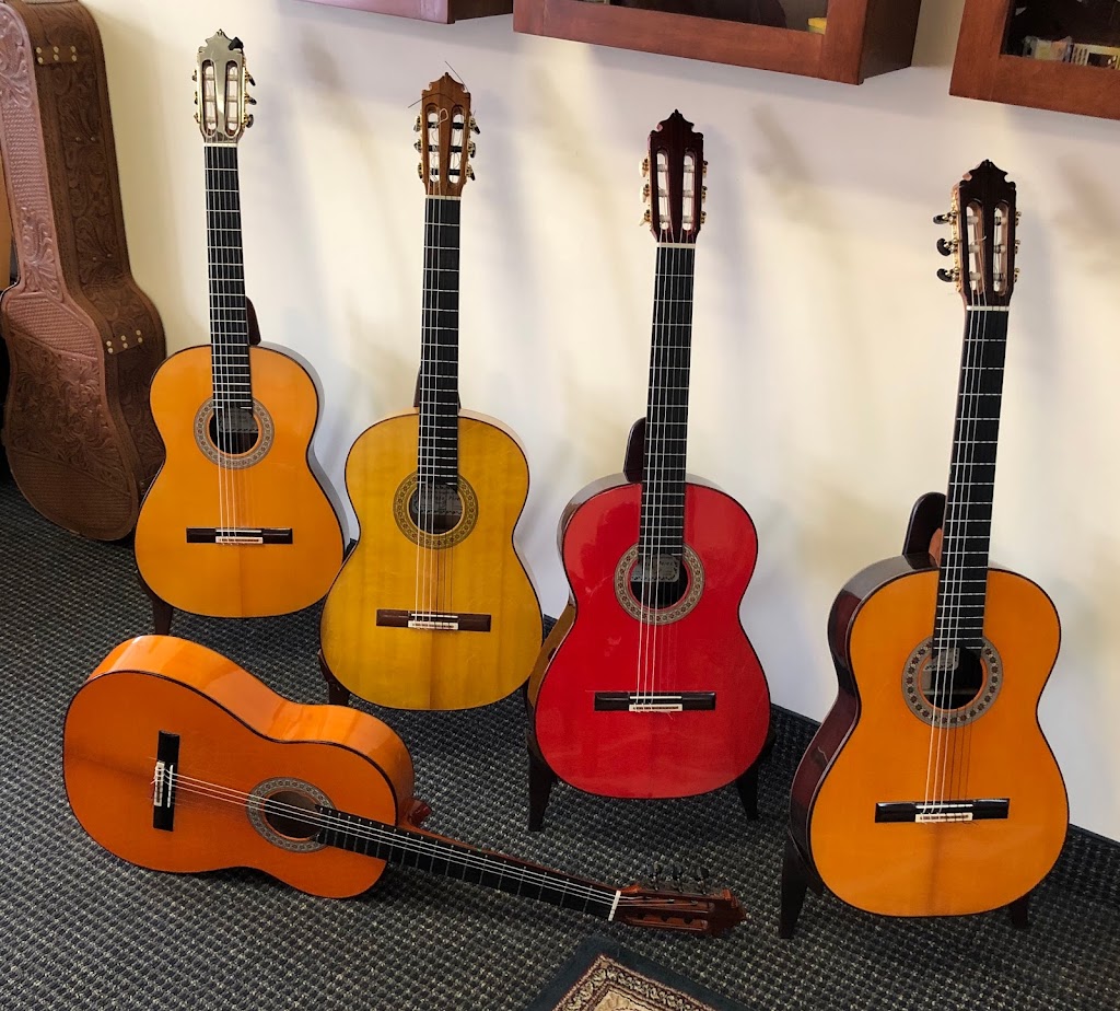 Grand Salon De Guitare | 1012 Boul Henri-Bourassa E, Montréal, QC H2C 1G2, Canada | Phone: (514) 919-1889