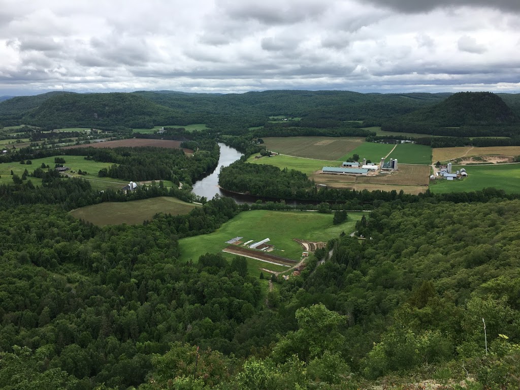 Jardin cent pépins | 542 Montée Fortier, Mont-Tremblant, QC J8E 2E5, Canada | Phone: (819) 341-6380