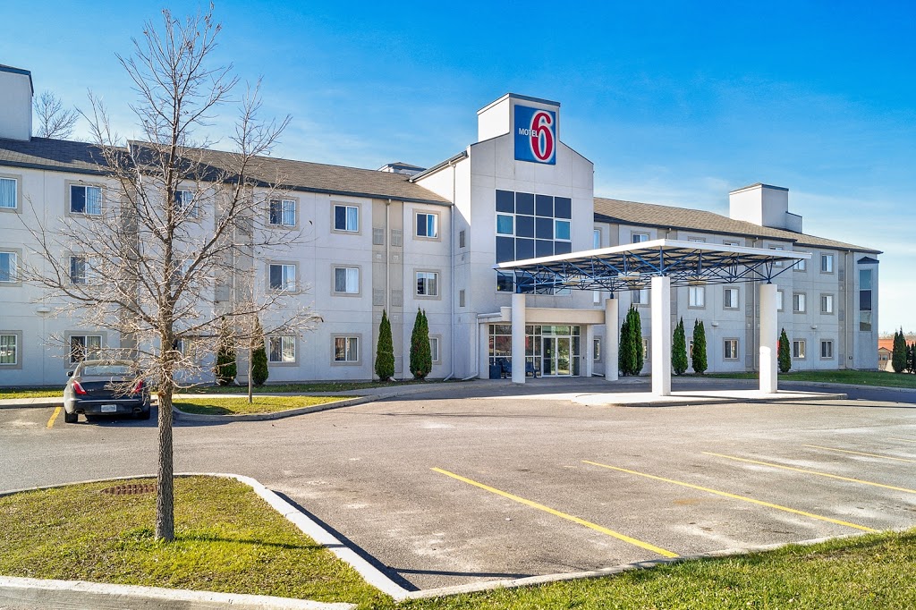 Motel 6 Peterborough, ON | 133 Lansdowne St E, Peterborough, ON K9J 7P7, Canada | Phone: (705) 748-0550