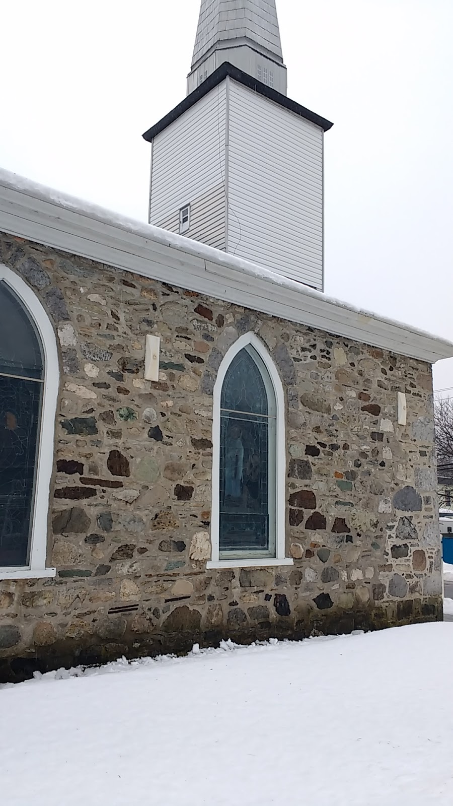 Grace Anglican Church, Sutton | 52 Rue Principale S, Sutton, QC J0E 2K0, Canada | Phone: (450) 538-8108