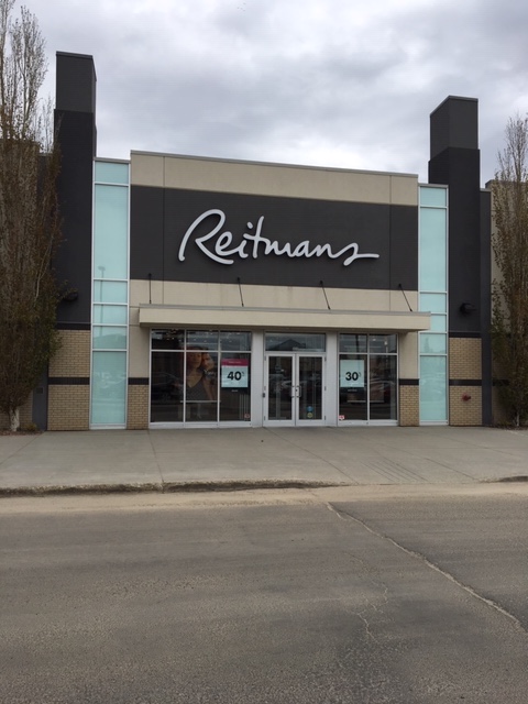 Reitmans | 322 Mayfield Common Northwest, Edmonton, AB T5P 4B3, Canada | Phone: (780) 483-0779