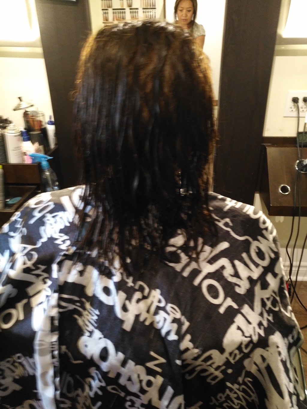 Headway Hair Stylists | 21A Oak St, North York, ON M9N 0A4, Canada | Phone: (416) 241-8022