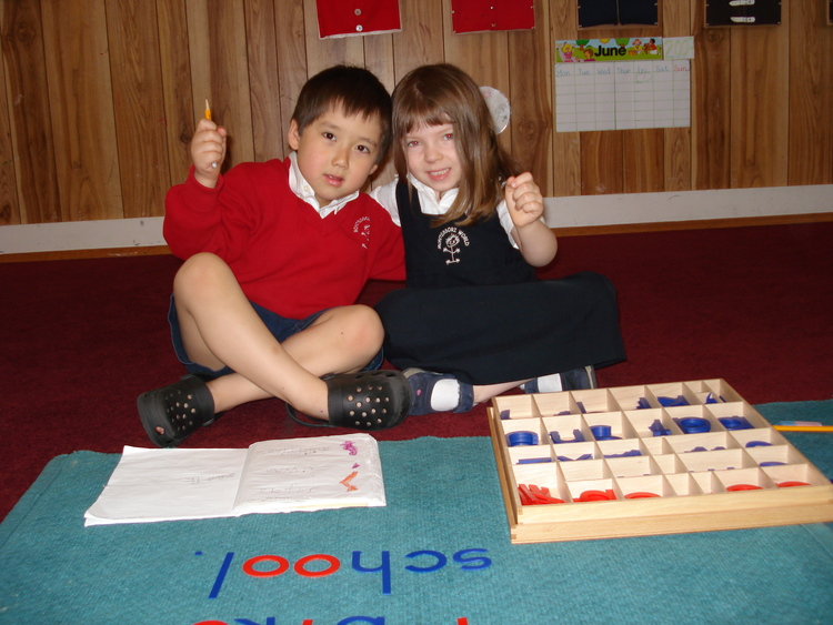 Montessori World Preschool | 75 E 43rd Ave, Vancouver, BC V5W 1S7, Canada | Phone: (604) 325-3301